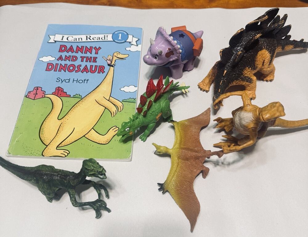 Danny And The Dinosaur By Syd Hoff - I Can Read Book & Bonus 6 Dinosaur Toy Lot